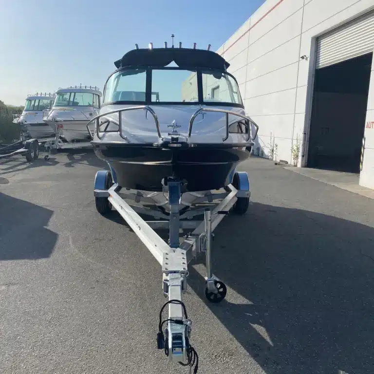 5 Smart Steps to Buy a Fishing Boat for Sale Directly from the Manufacturer